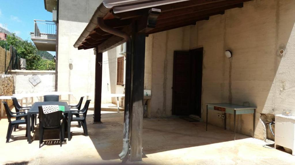 Appartamento In Villa Splendente Castellammare del Golfo Exterior foto