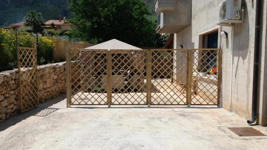 Appartamento In Villa Splendente Castellammare del Golfo Exterior foto